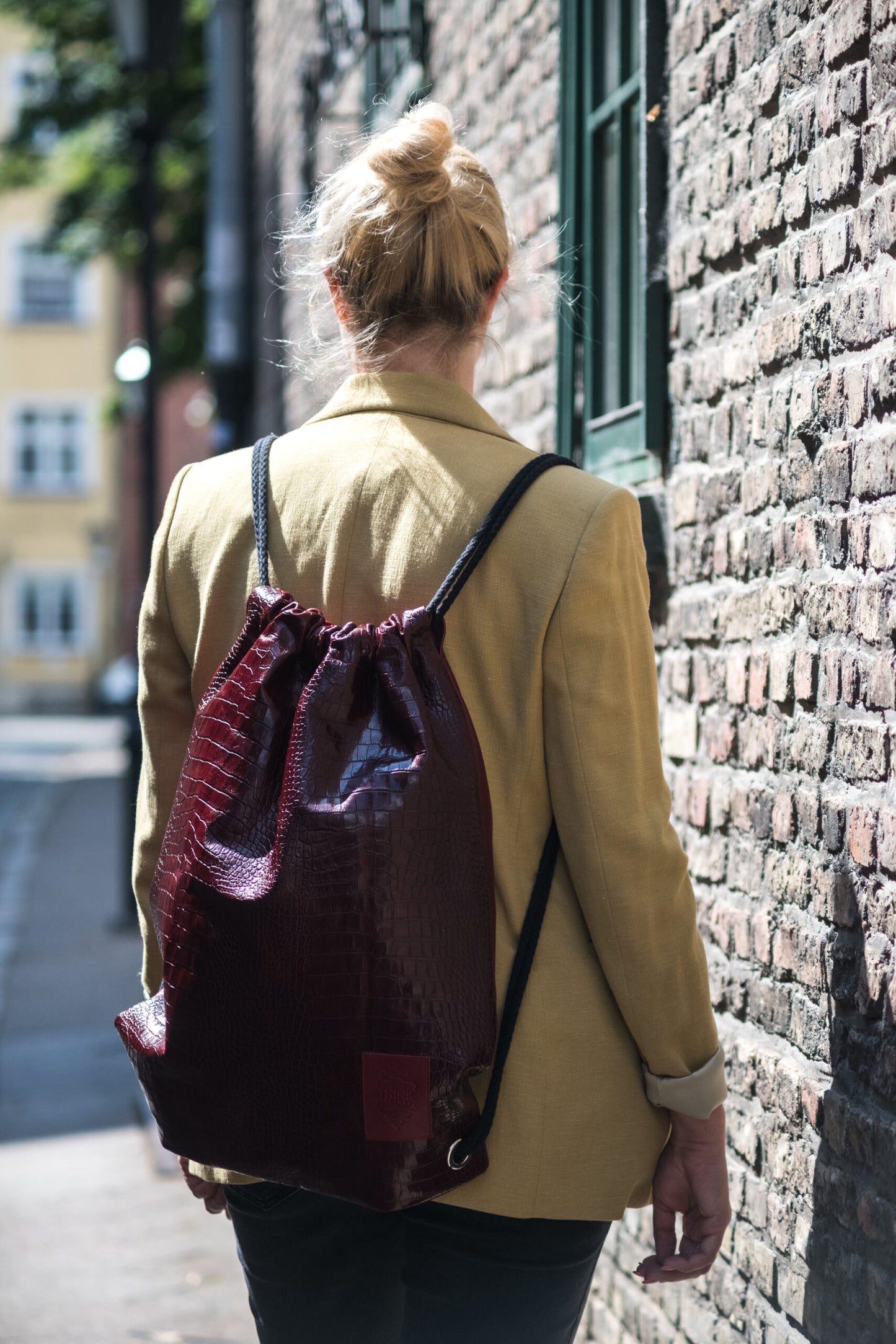 Skórzany plecak-worek CROCO - bordowy