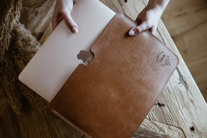 Leather Case for MacBook 16" Pro - Light Brown