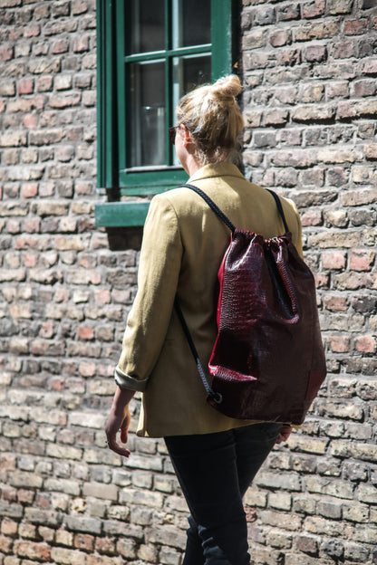 Skórzany plecak-worek CROCO - bordowy